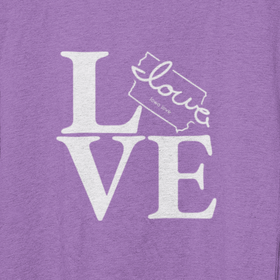 LOVE Tee